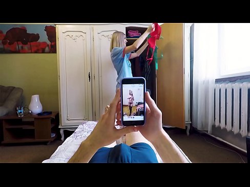 ❤️ Stiefschwester bringt ihren Bruder zum Wichsen, kurz bevor Mama nach Hause kommt ❌ Porno bei uns