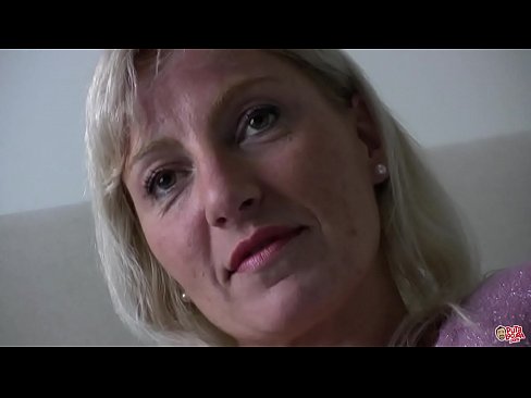 ❤️ Die Mutter, die wir alle gefickt haben ... Lady, benehmen Sie sich! ❌ Porno bei uns